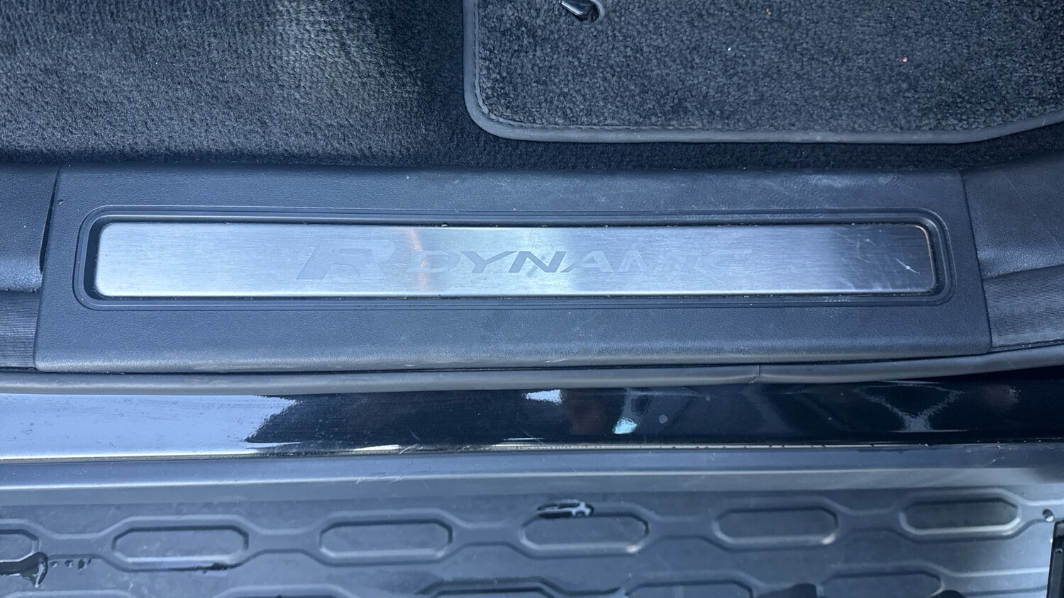 Used Land Rover Discovery 2023 for sale - 76734335: Photo 46