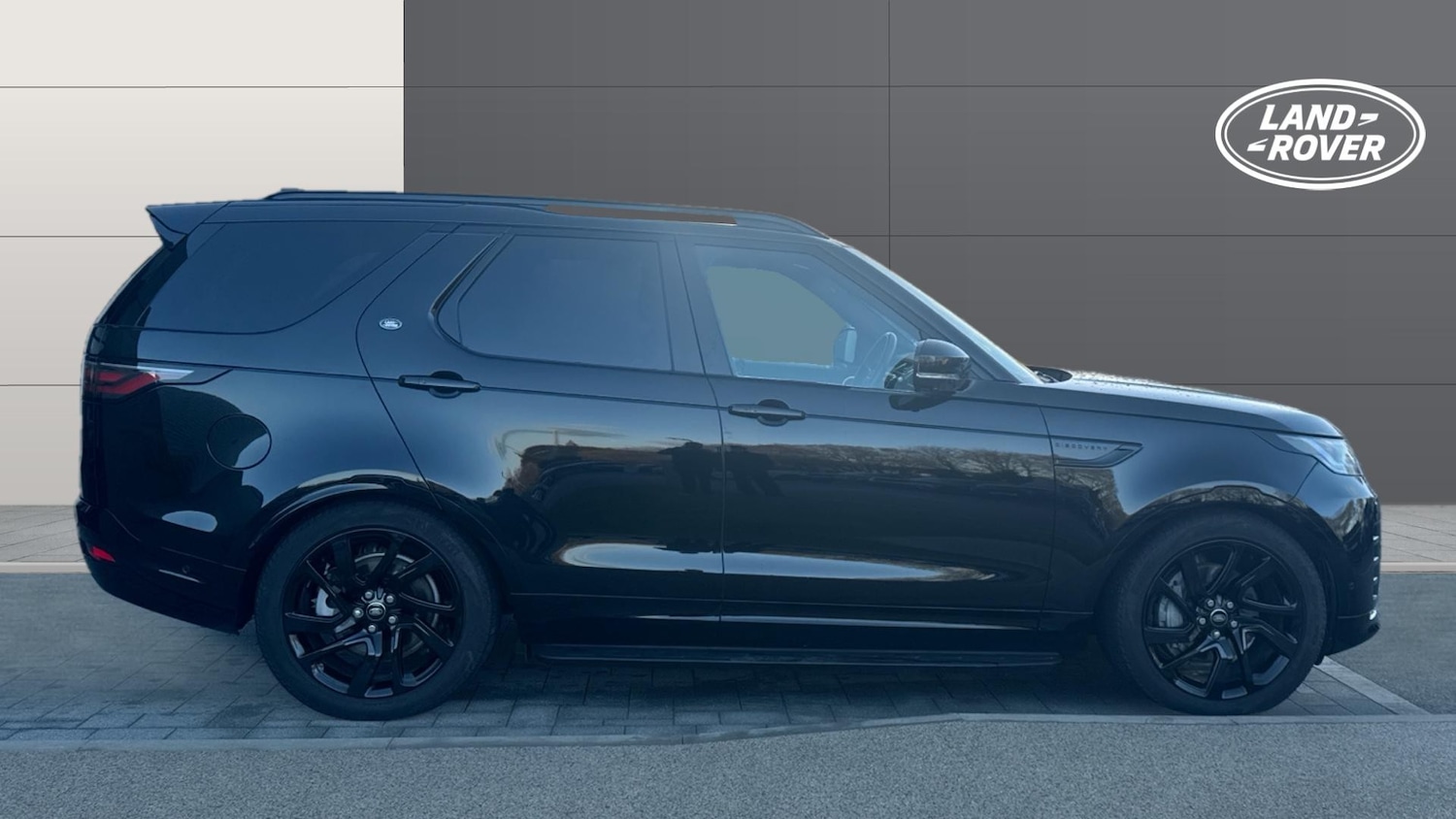 Used Land Rover Discovery 2023 for sale - 76734335: Photo 5