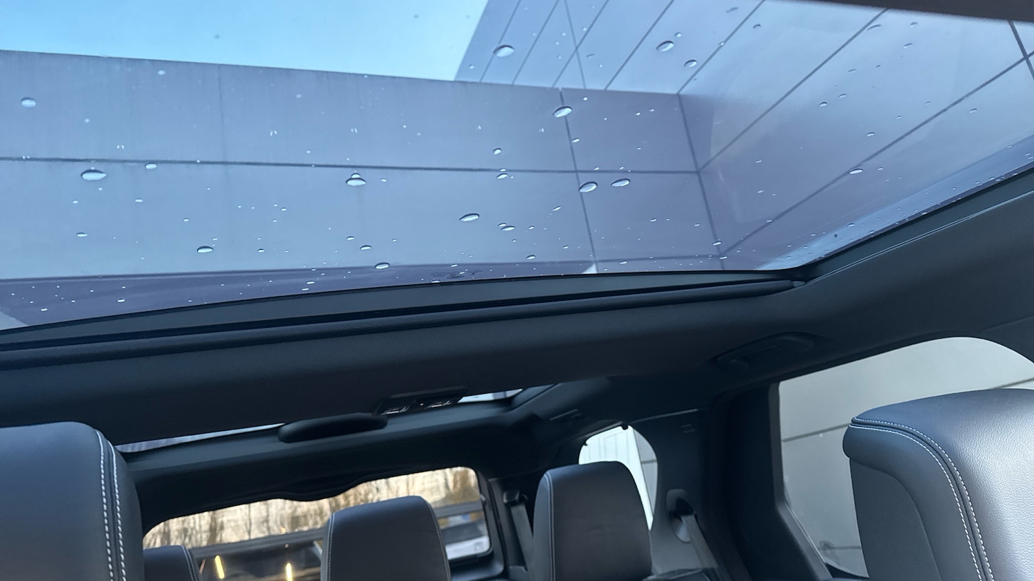 Used Land Rover Discovery 2023 for sale - 76734335: Photo 54