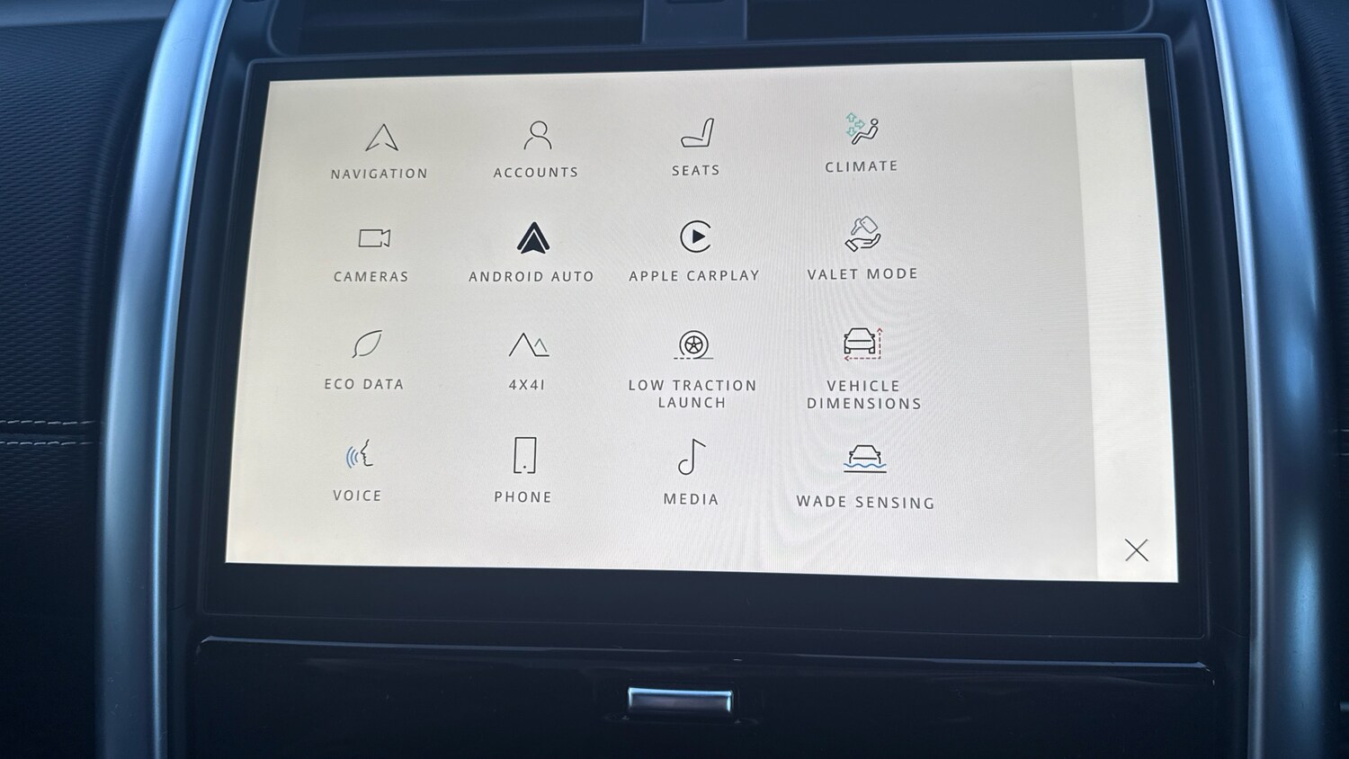 Used Land Rover Discovery 2023 for sale - 76734335: Photo 55