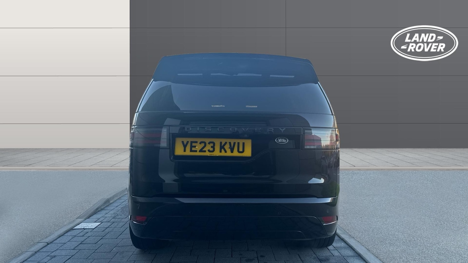 Used Land Rover Discovery 2023 for sale - 76734335: Photo 6