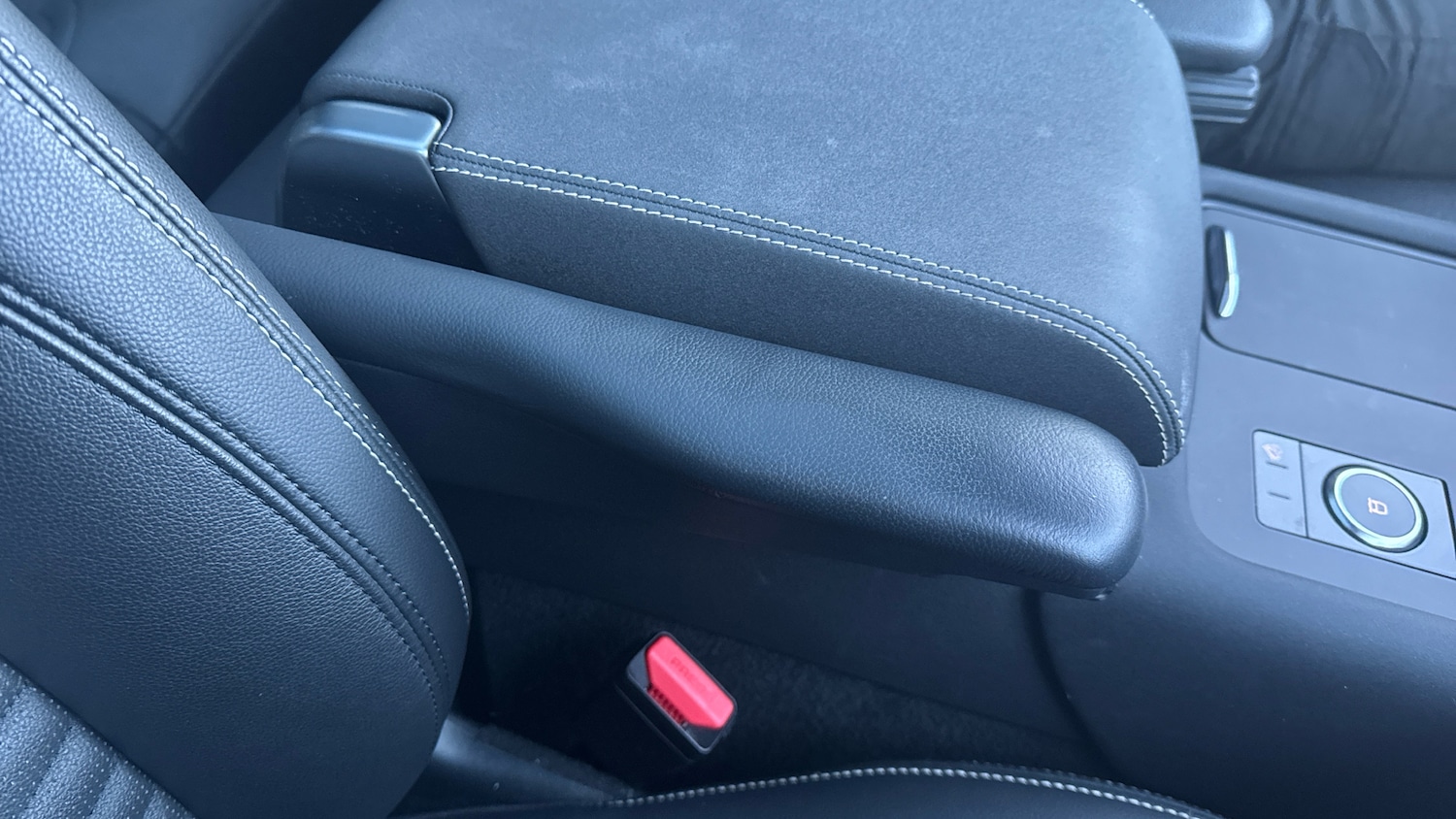 Used Land Rover Discovery 2023 for sale - 76734335: Photo 71