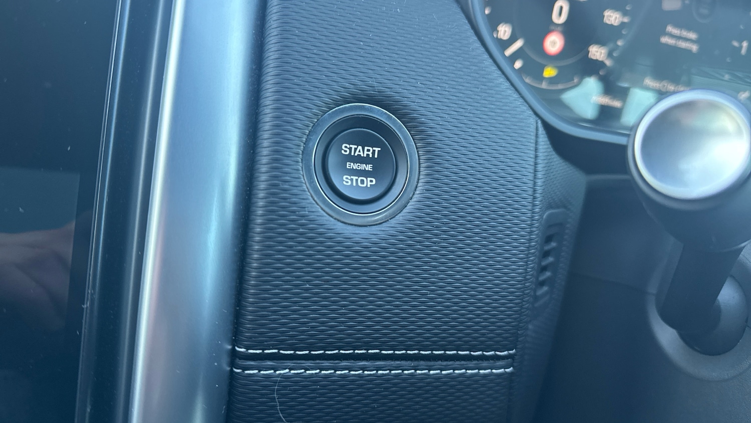 Used Land Rover Discovery 2023 for sale - 76734335: Photo 72