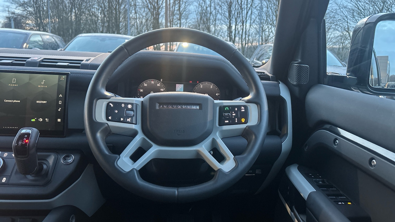 Used Land Rover Defender 2024 for sale - 76625608: Photo 15