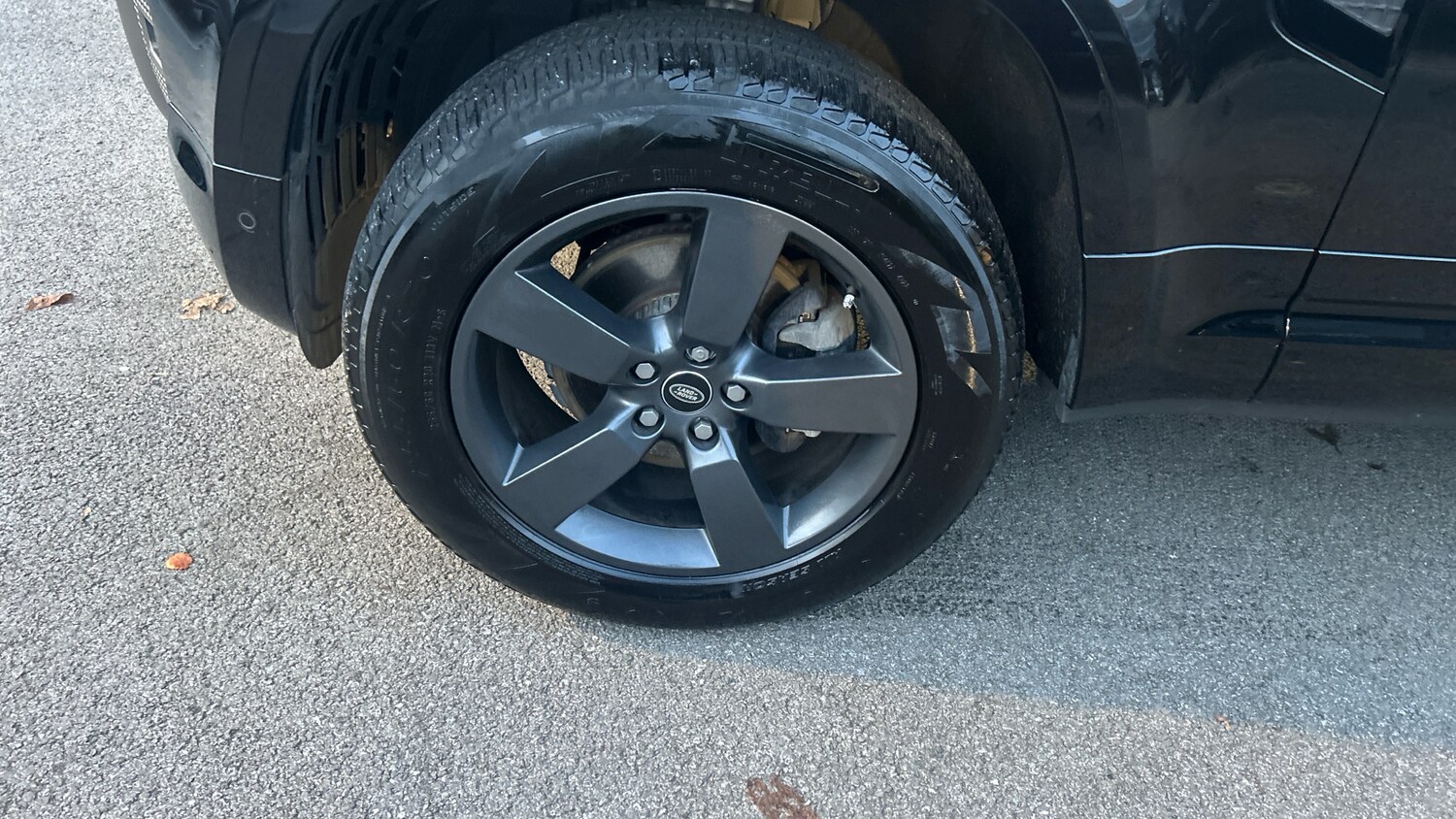 Used Land Rover Defender 2024 for sale - 76625608: Photo 23