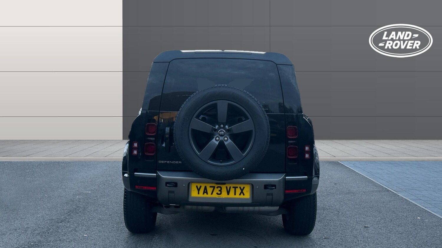 Used Land Rover Defender 2024 for sale - 76625608: Photo 6