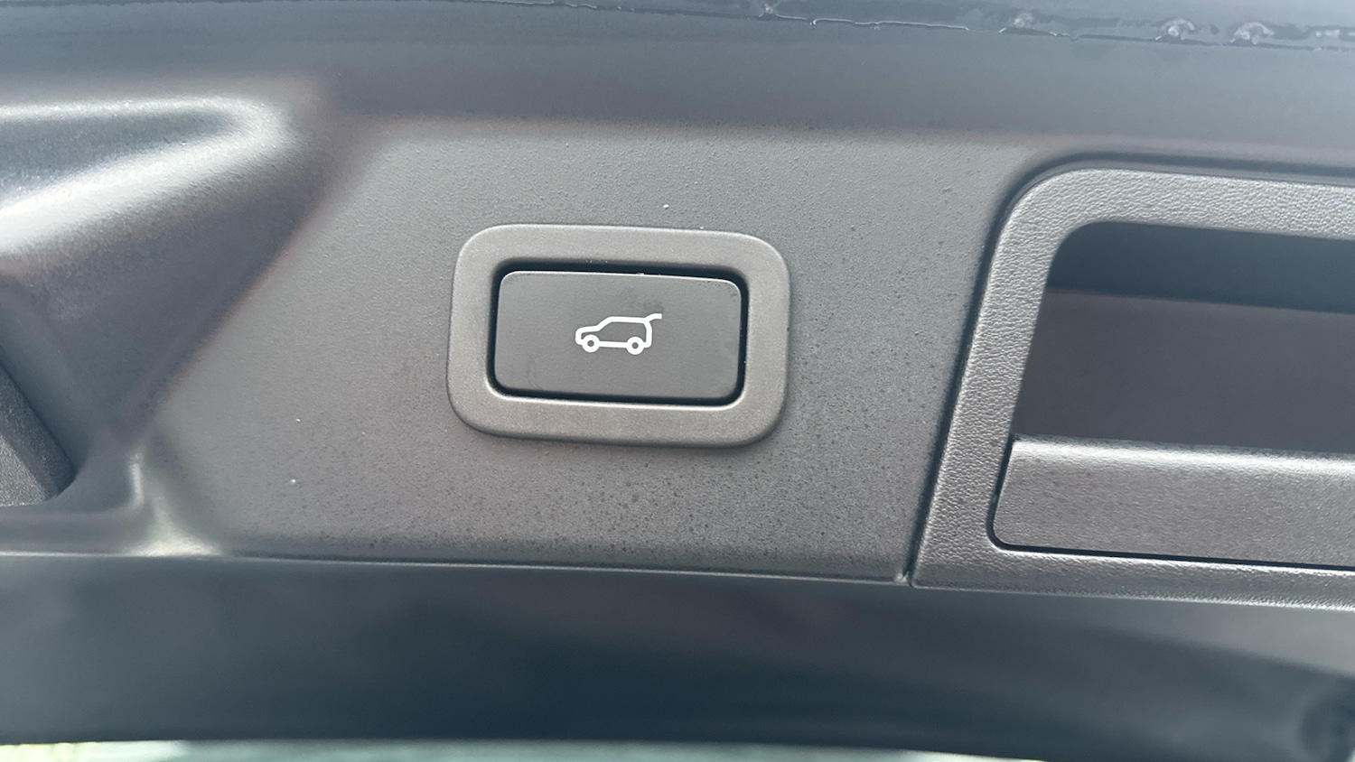 Used Land Rover Range Rover Velar 2021 for sale - 77432472: Photo 41