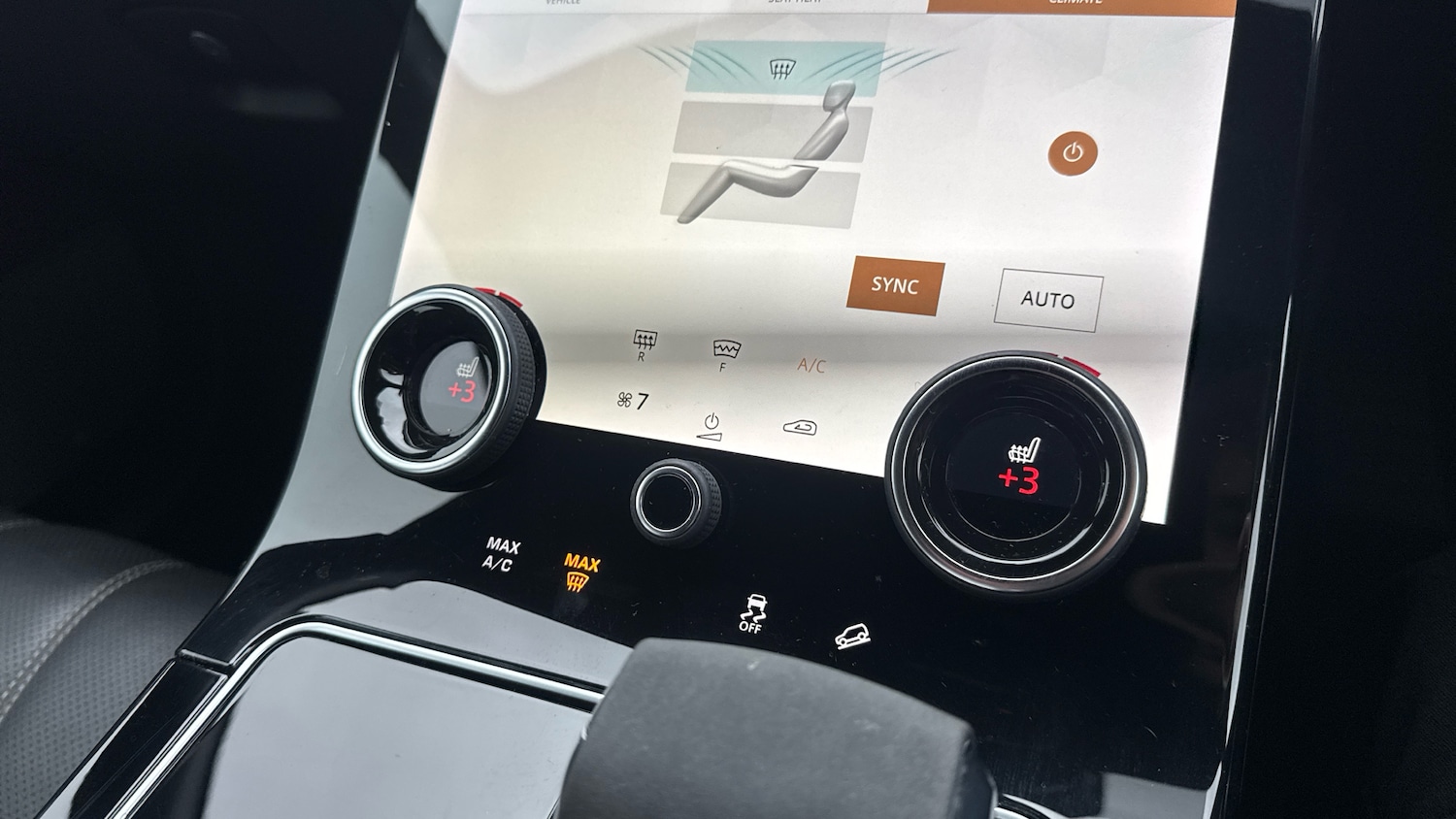 Used Land Rover Range Rover Velar 2021 for sale - 77432472: Photo 48