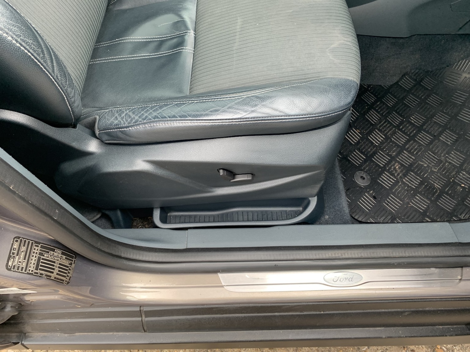 Used Ford C-Max 2014 for sale - 77694236: Photo 37