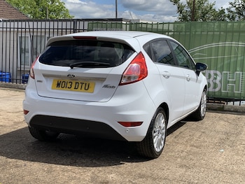 Used Ford Fiesta 2013 for sale - 78604885: Photo