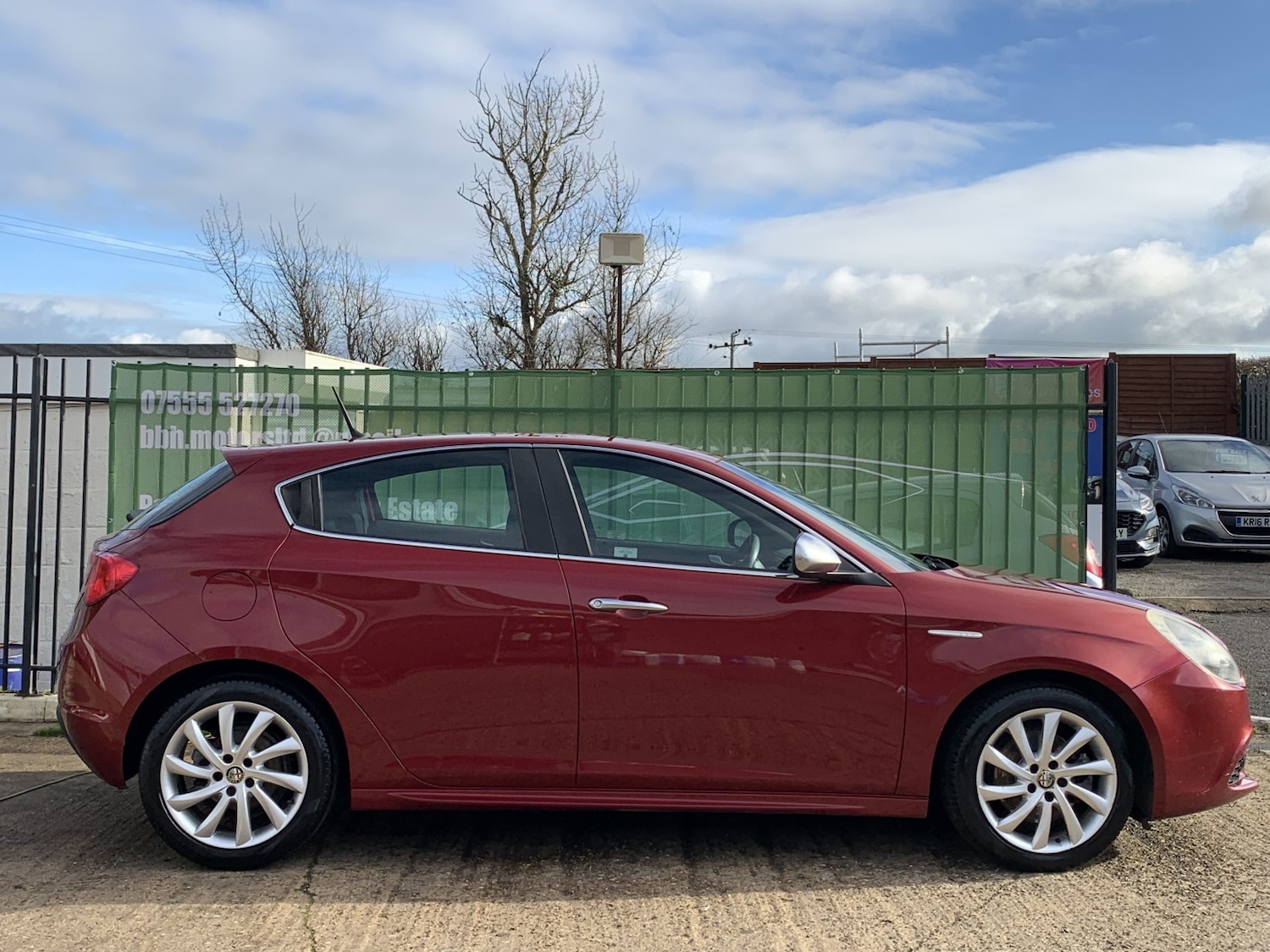 Used Alfa Romeo Giulietta 2012 for sale - 76521077: Photo 4