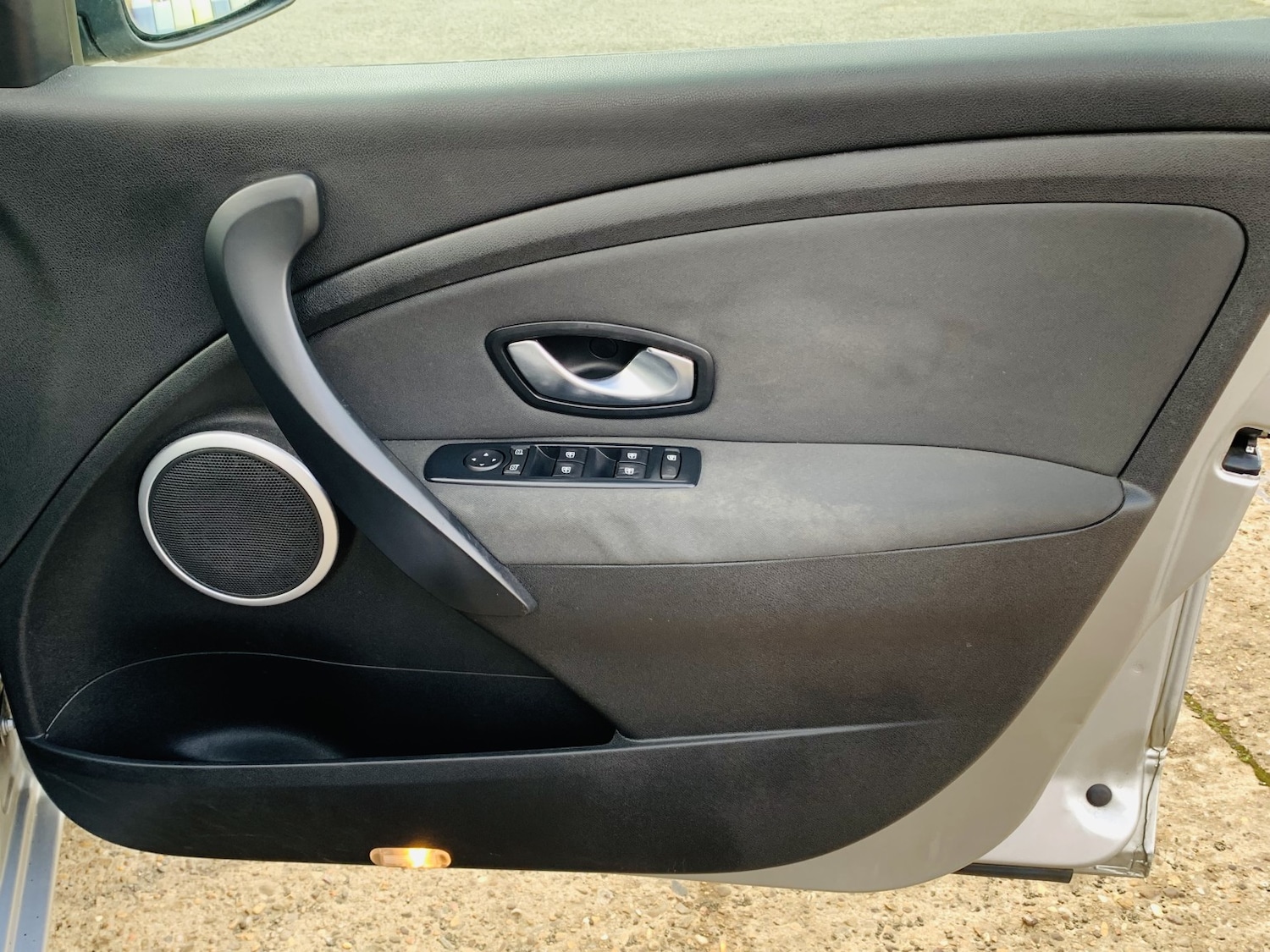 Used Renault Megane 2009 for sale - 78141088: Photo 17