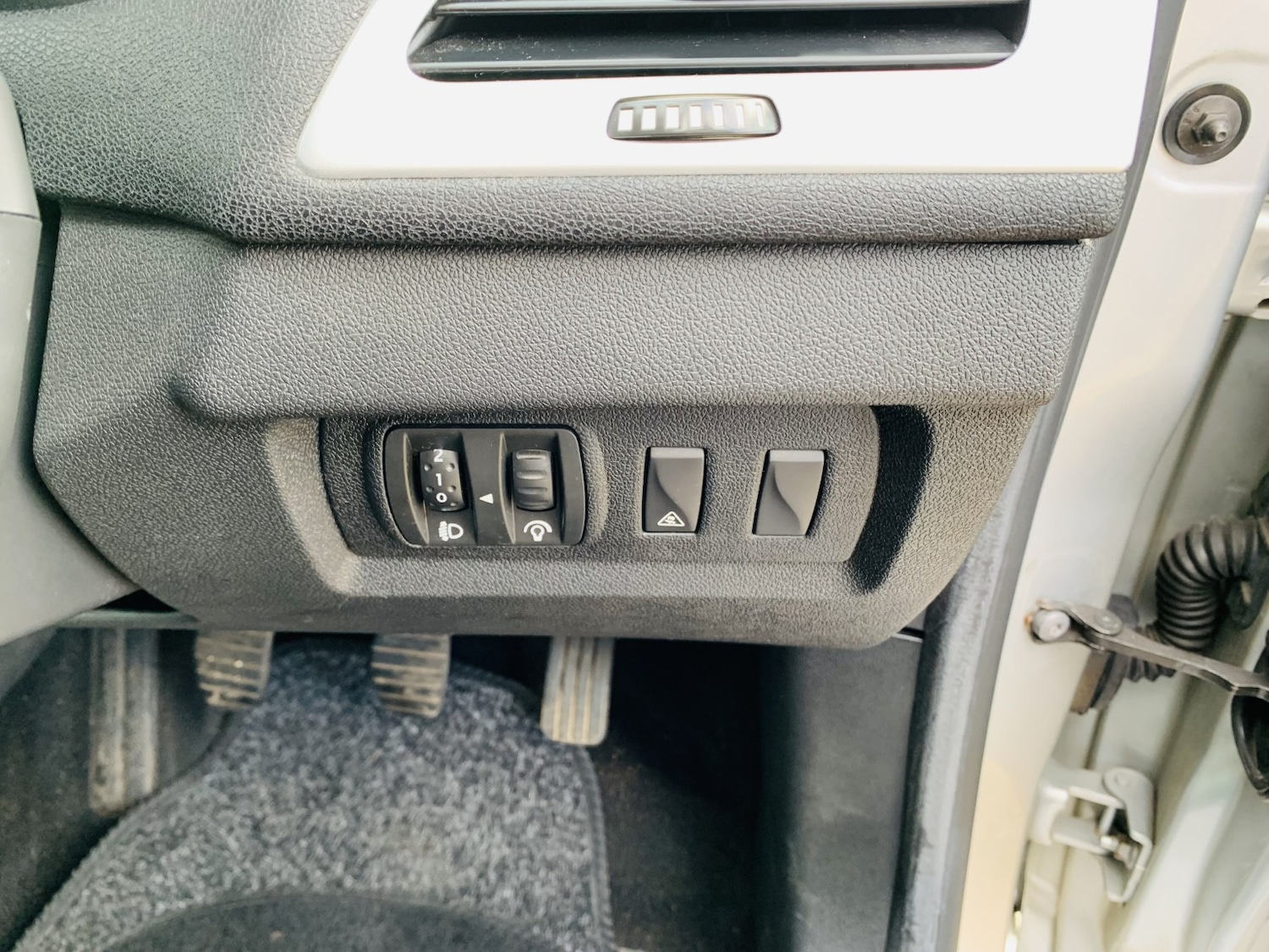 Used Renault Megane 2009 for sale - 78141088: Photo 27