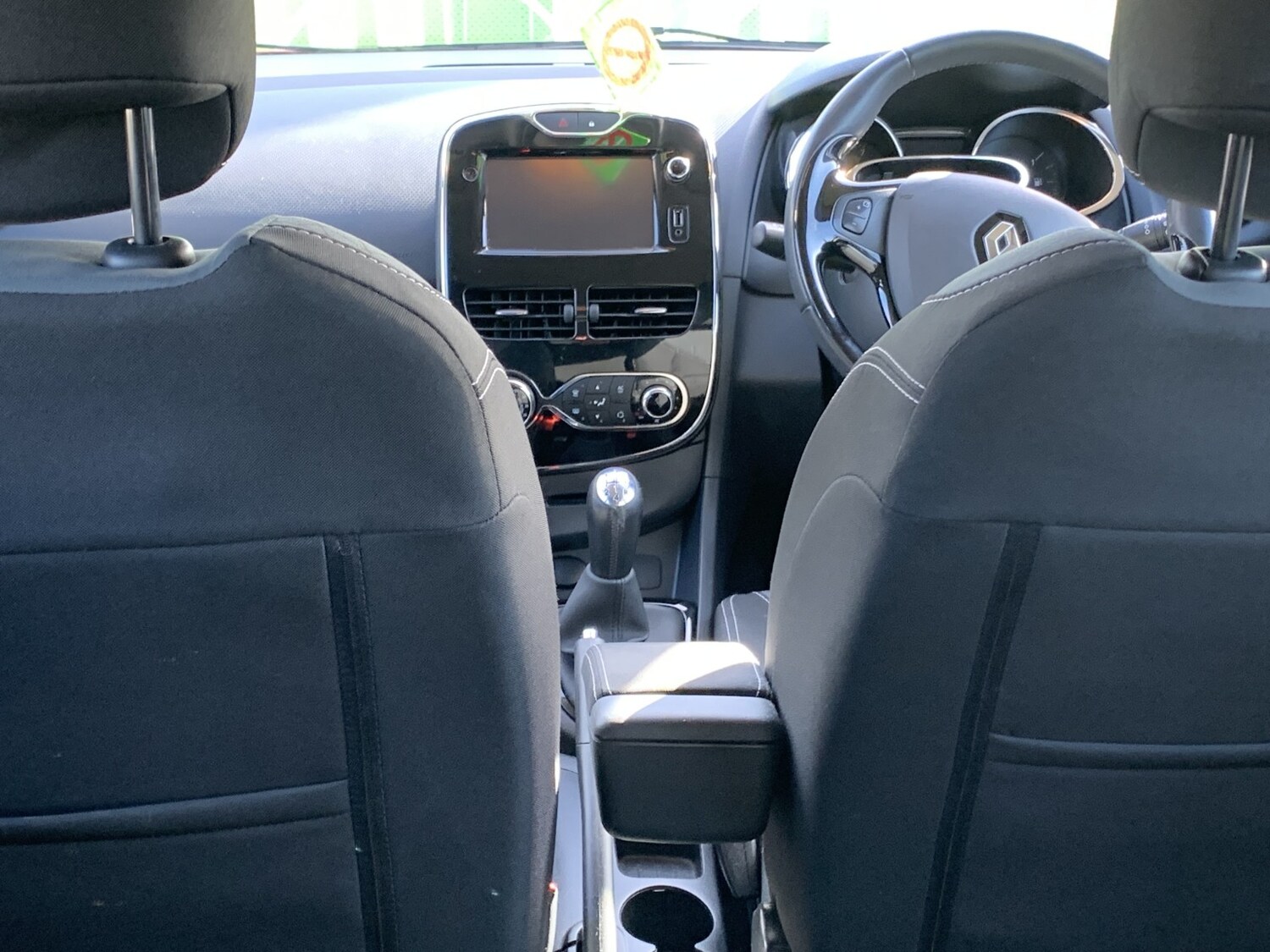 Used Renault Clio 2013 for sale - 77881115: Photo 15