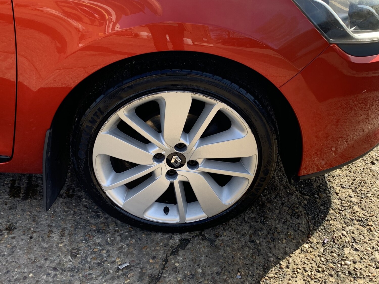 Used Renault Clio 2013 for sale - 77881115: Photo 9