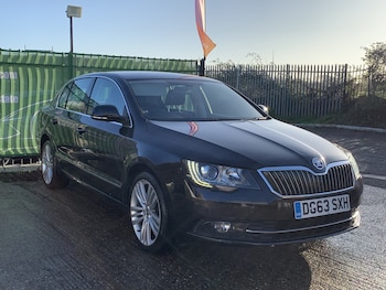 Used Skoda Superb 2013 for sale - 77420322: Photo