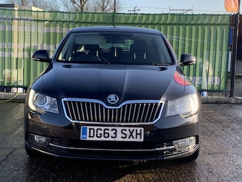 Used Skoda Superb 2013 for sale - 77420322: Photo