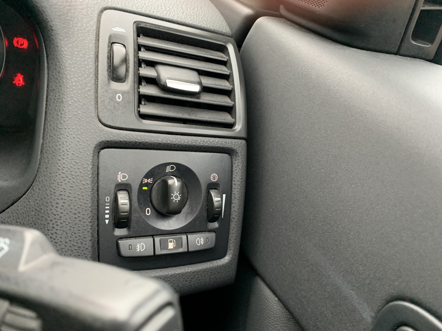 Used Volvo C30 2011 for sale - 77423515: Photo 17