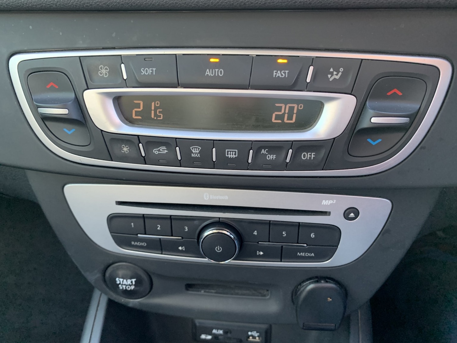 Used Renault Megane 2014 for sale - 77420315: Photo 27