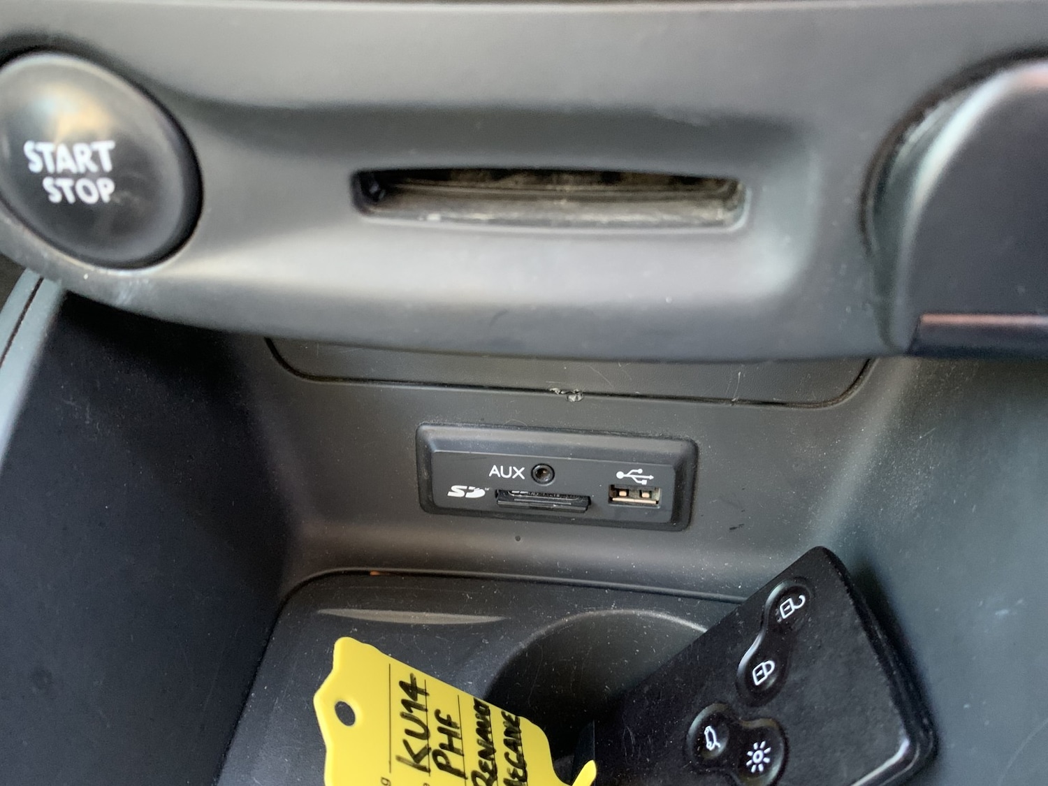 Used Renault Megane 2014 for sale - 77420315: Photo 28