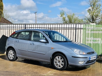 Used Ford Focus 2004 for sale - 78475019: Photo