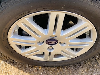 Used Ford Focus 2004 for sale - 78475019: Photo