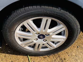 Used Ford Focus 2004 for sale - 78475019: Photo
