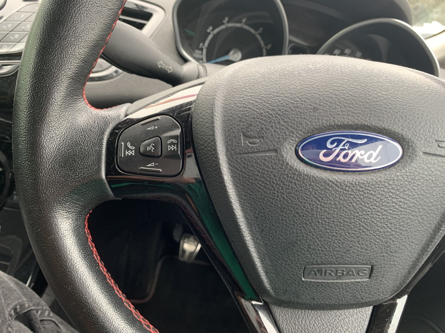Used Ford Fiesta 2015 for sale - 77798586: Photo 28