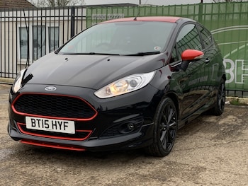 Used Ford Fiesta 2015 for sale - 77798586: Photo