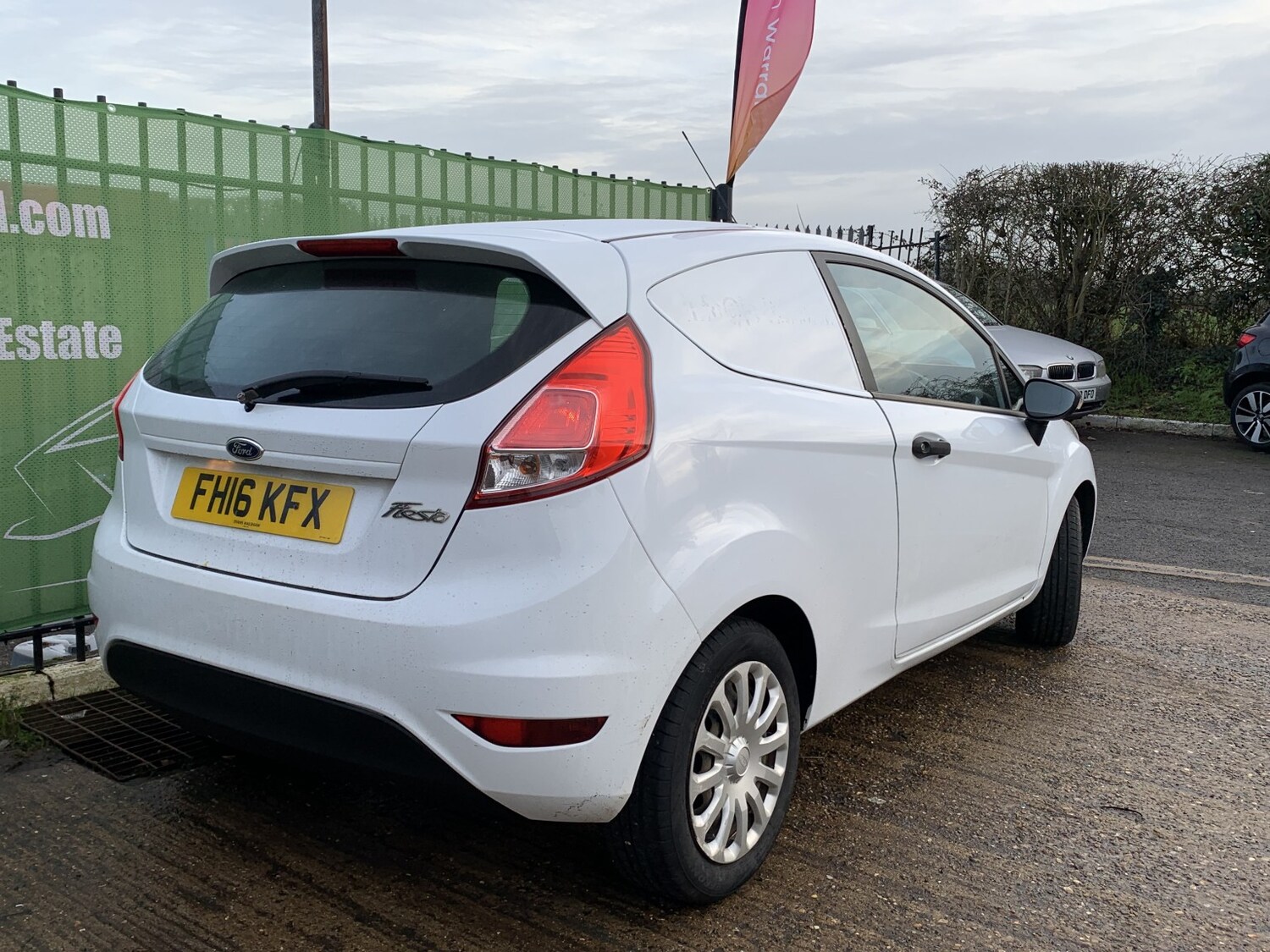 Used Ford Fiesta 2016 for sale - 77420323: Photo 3