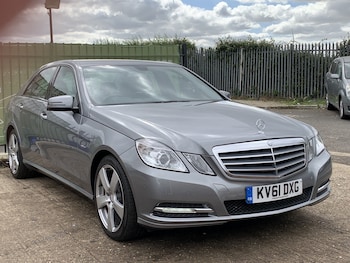 Used Mercedes-Benz E Class 2011 for sale - 79047675: Photo