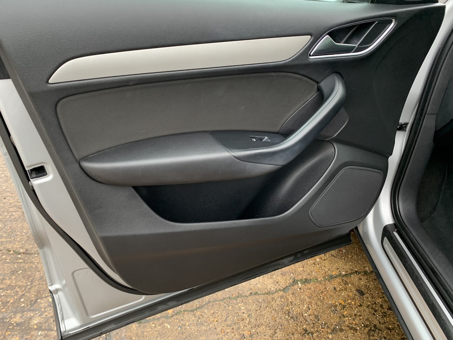 Used Audi Q3 2013 for sale - 77420318: Photo 10