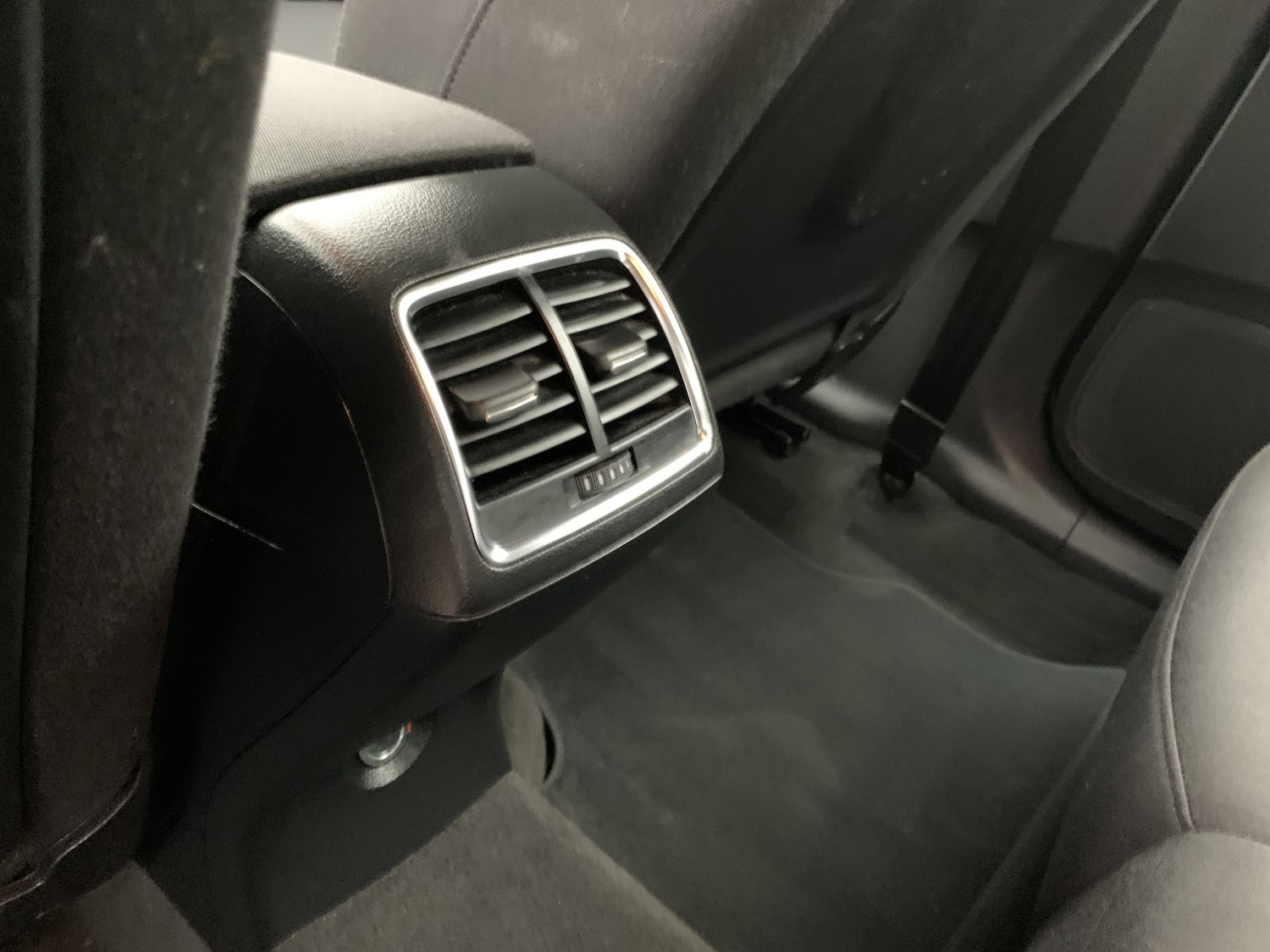 Used Audi Q3 2013 for sale - 77420318: Photo 19