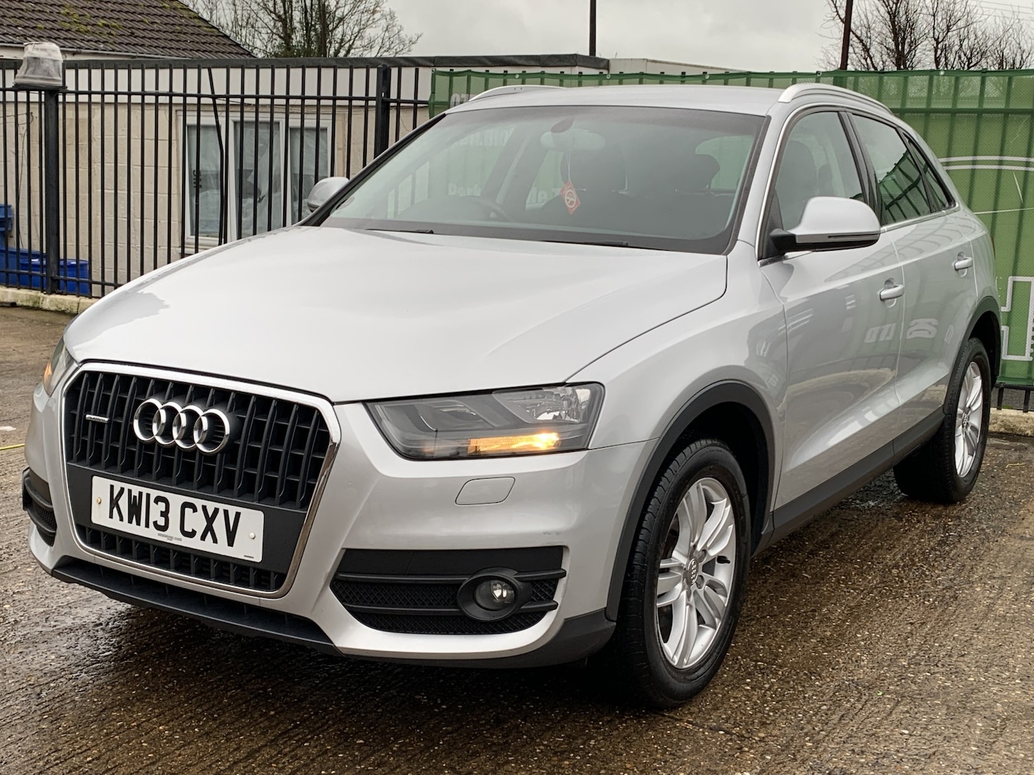 Used Audi Q3 2013 for sale - 77420318: Photo 3