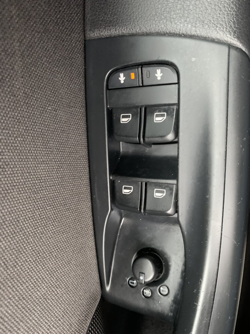 Used Audi Q3 2013 for sale - 77420318: Photo 37