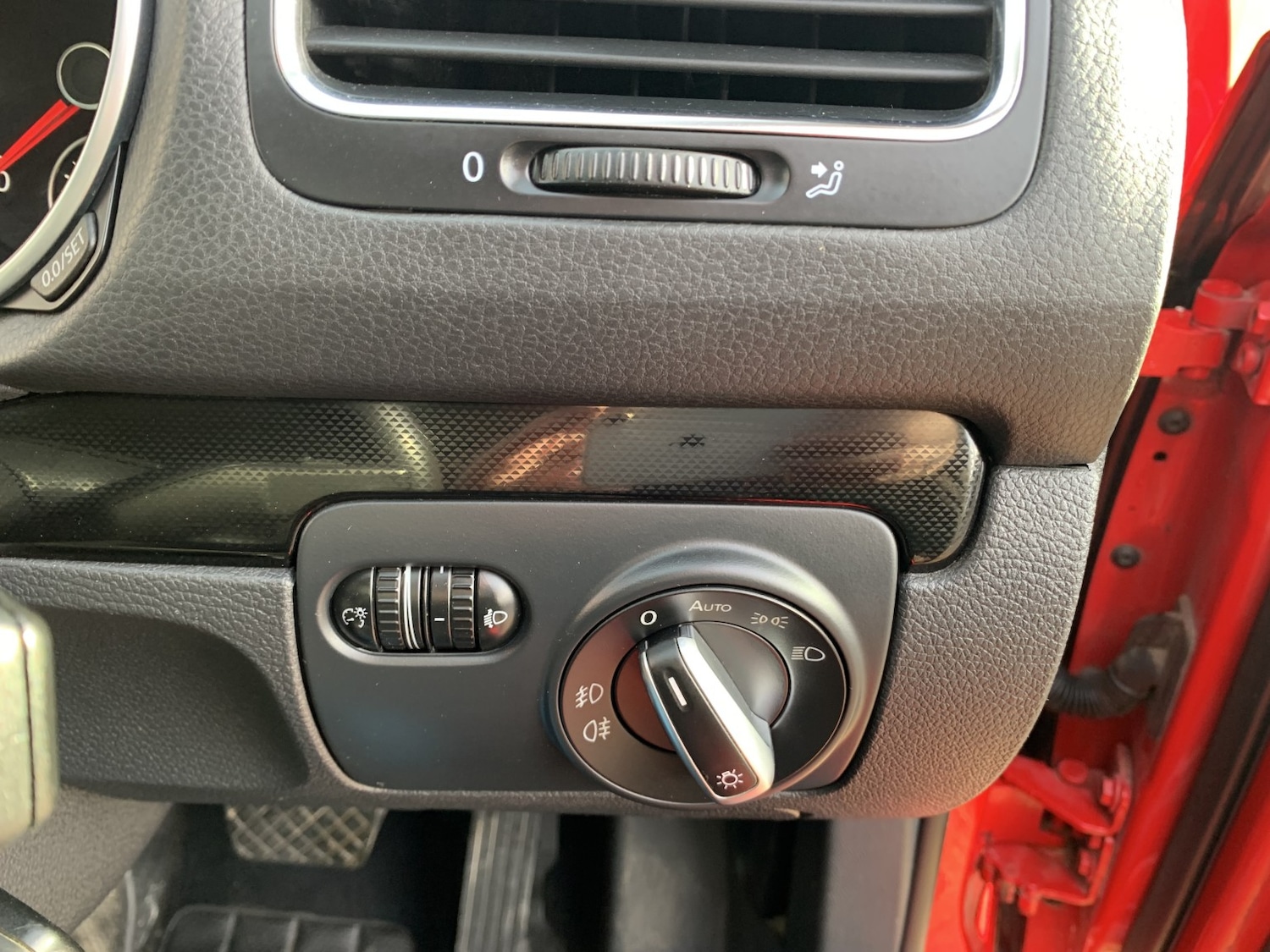 Used Volkswagen Golf 2013 for sale - 77420320: Photo 28