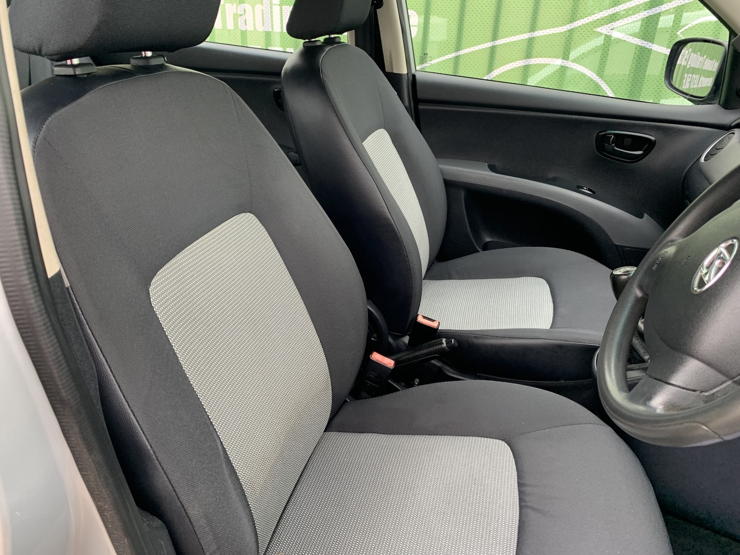 Used Hyundai i10 2009 for sale - 77632495: Photo 15