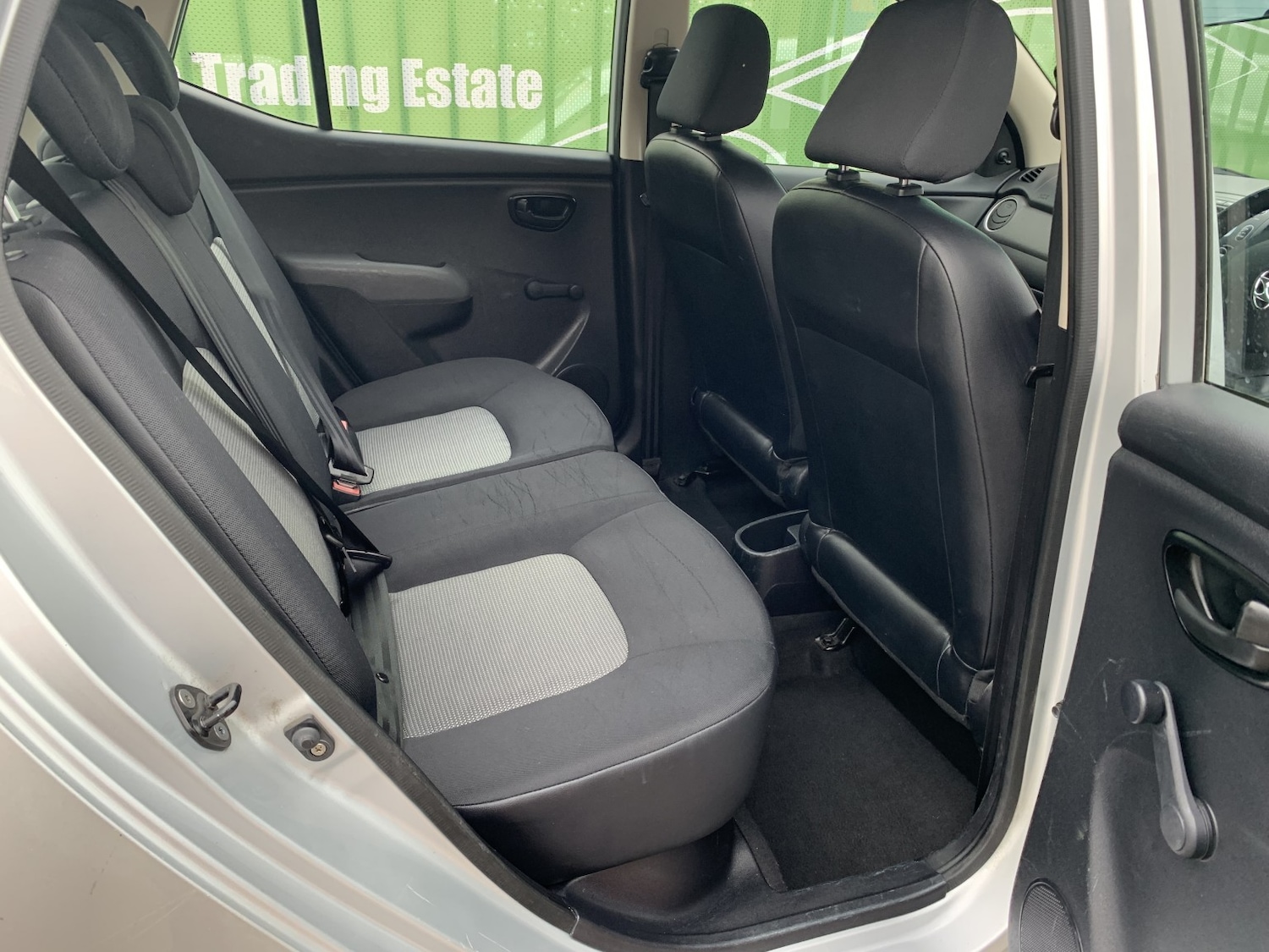 Used Hyundai i10 2009 for sale - 77632495: Photo 19