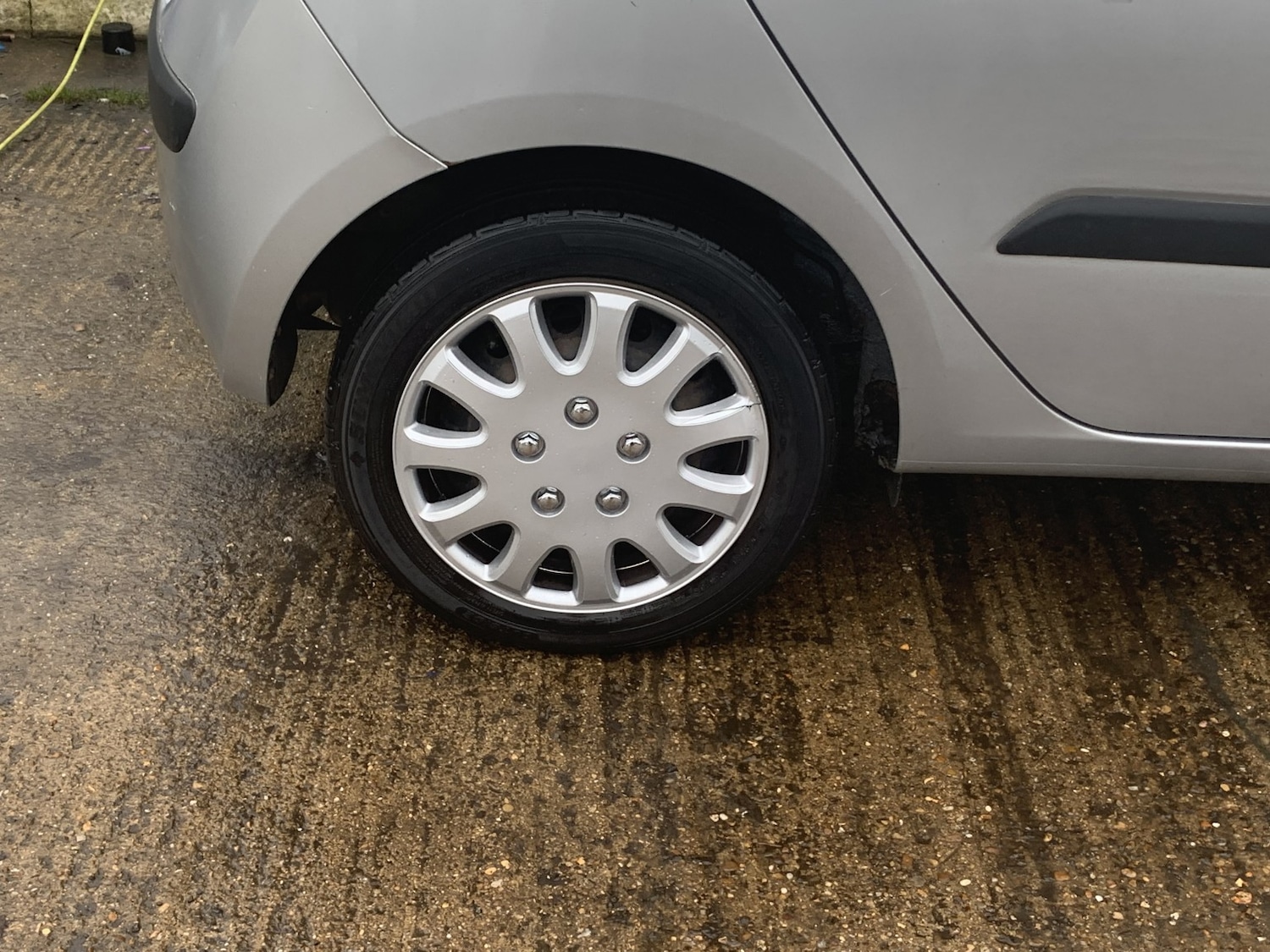 Used Hyundai i10 2009 for sale - 77632495: Photo 21