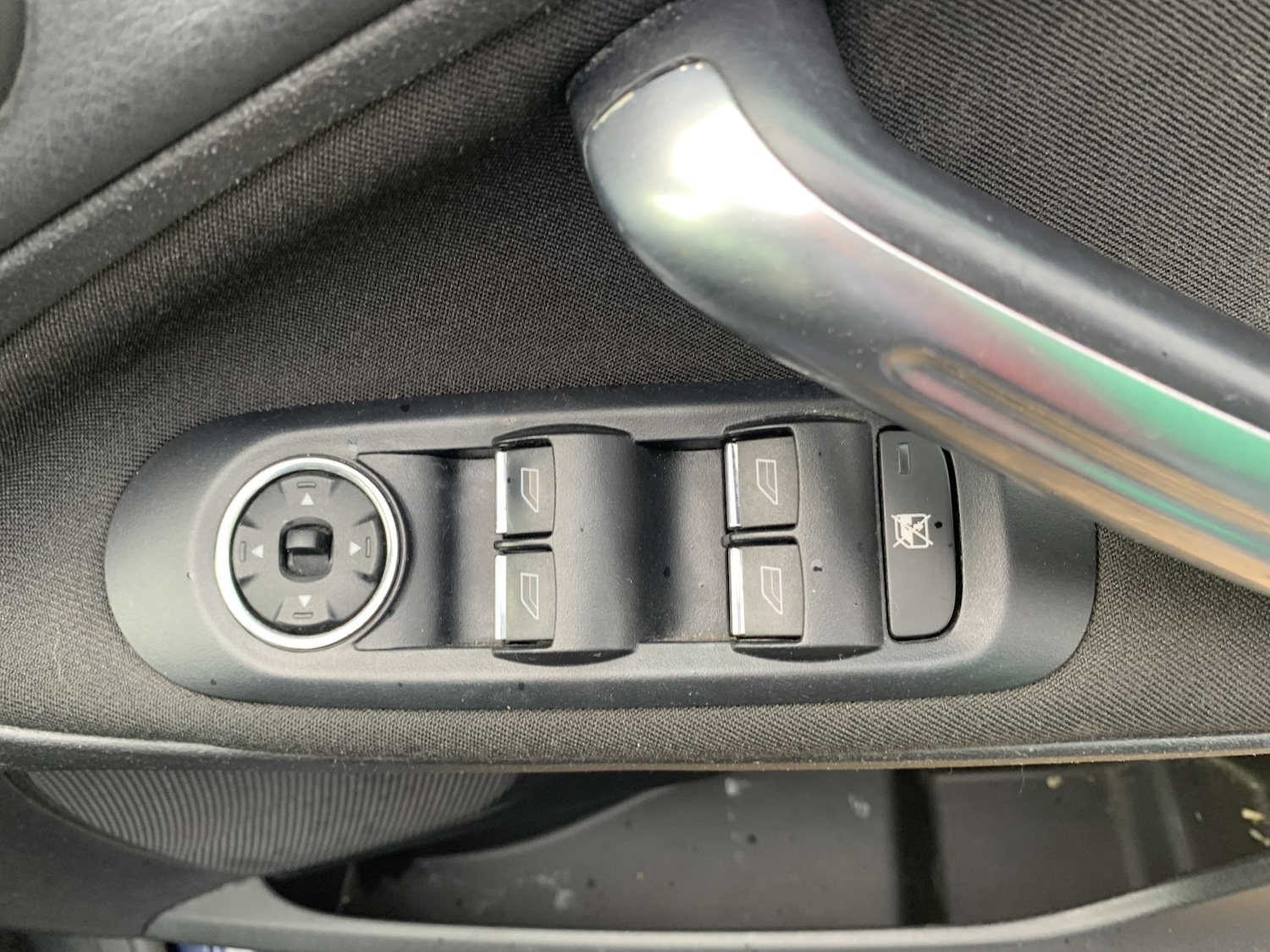 Used Ford S-Max 2010 for sale - 76369258: Photo 9