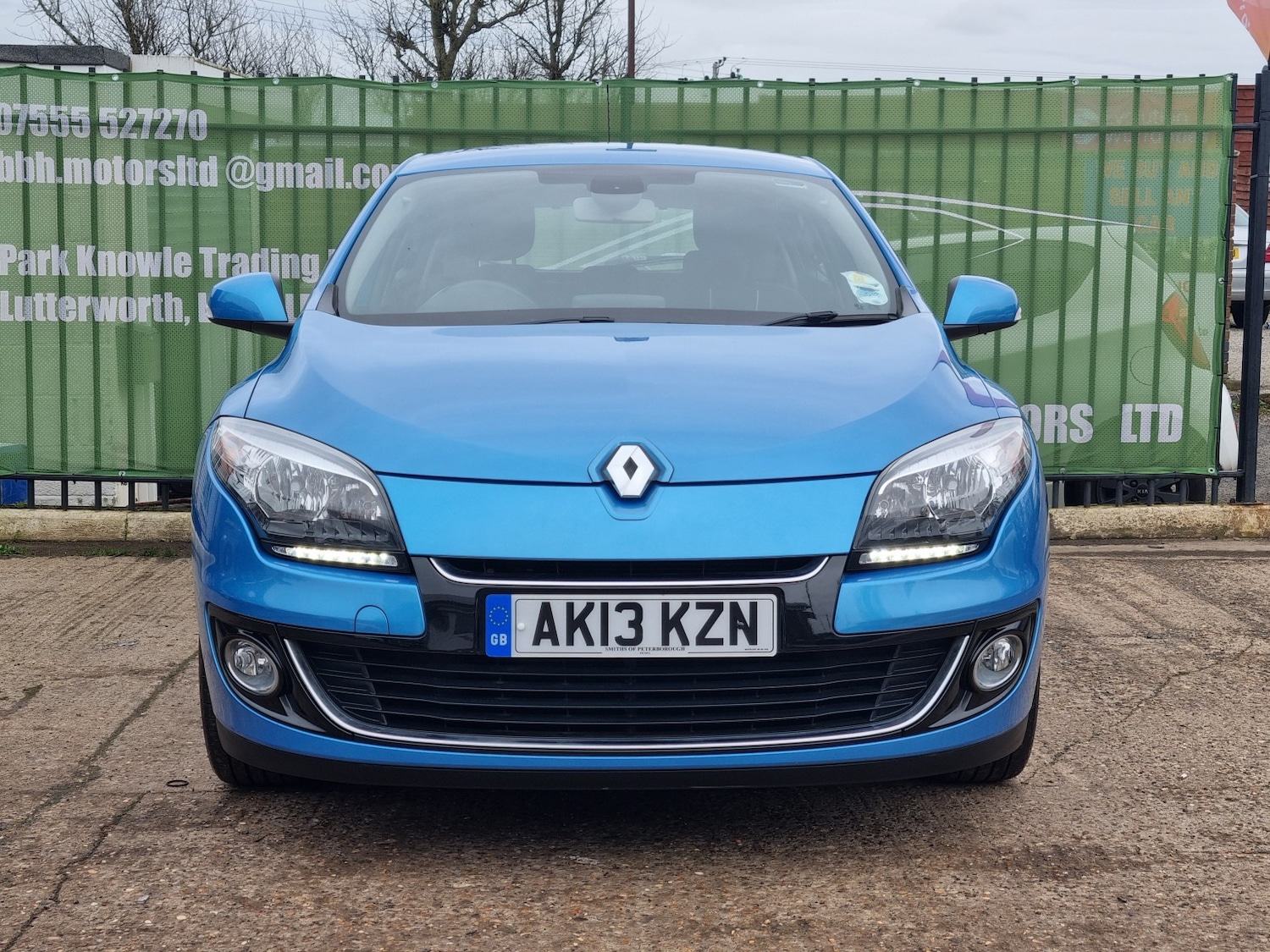Used Renault Megane 2013 for sale - 77901278: Photo 2