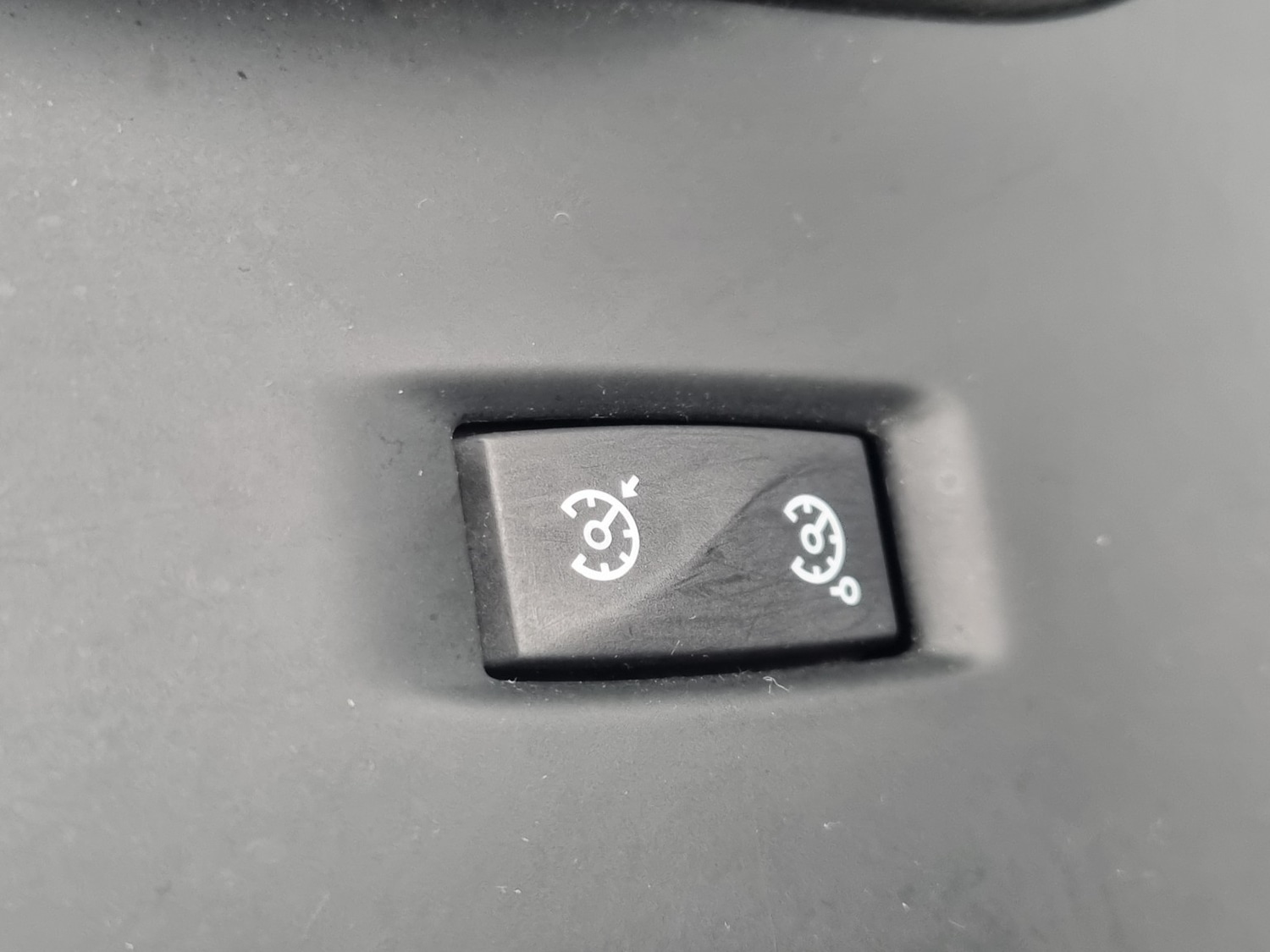 Used Renault Megane 2013 for sale - 77901278: Photo 20