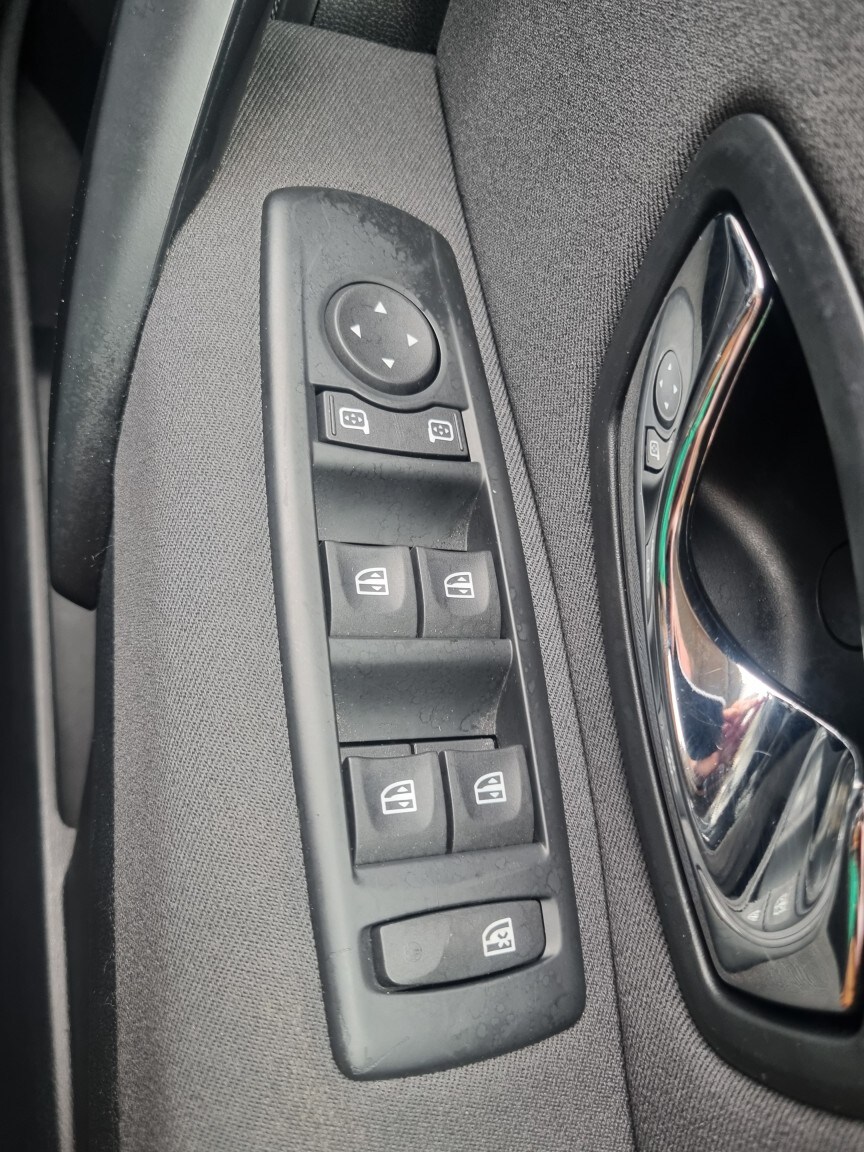 Used Renault Megane 2013 for sale - 77901278: Photo 31