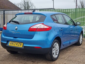 Used Renault Megane 2013 for sale - 77901278: Photo