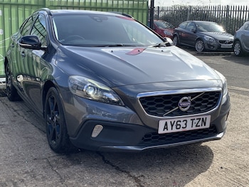 Volvo V40 Cross Country feature image