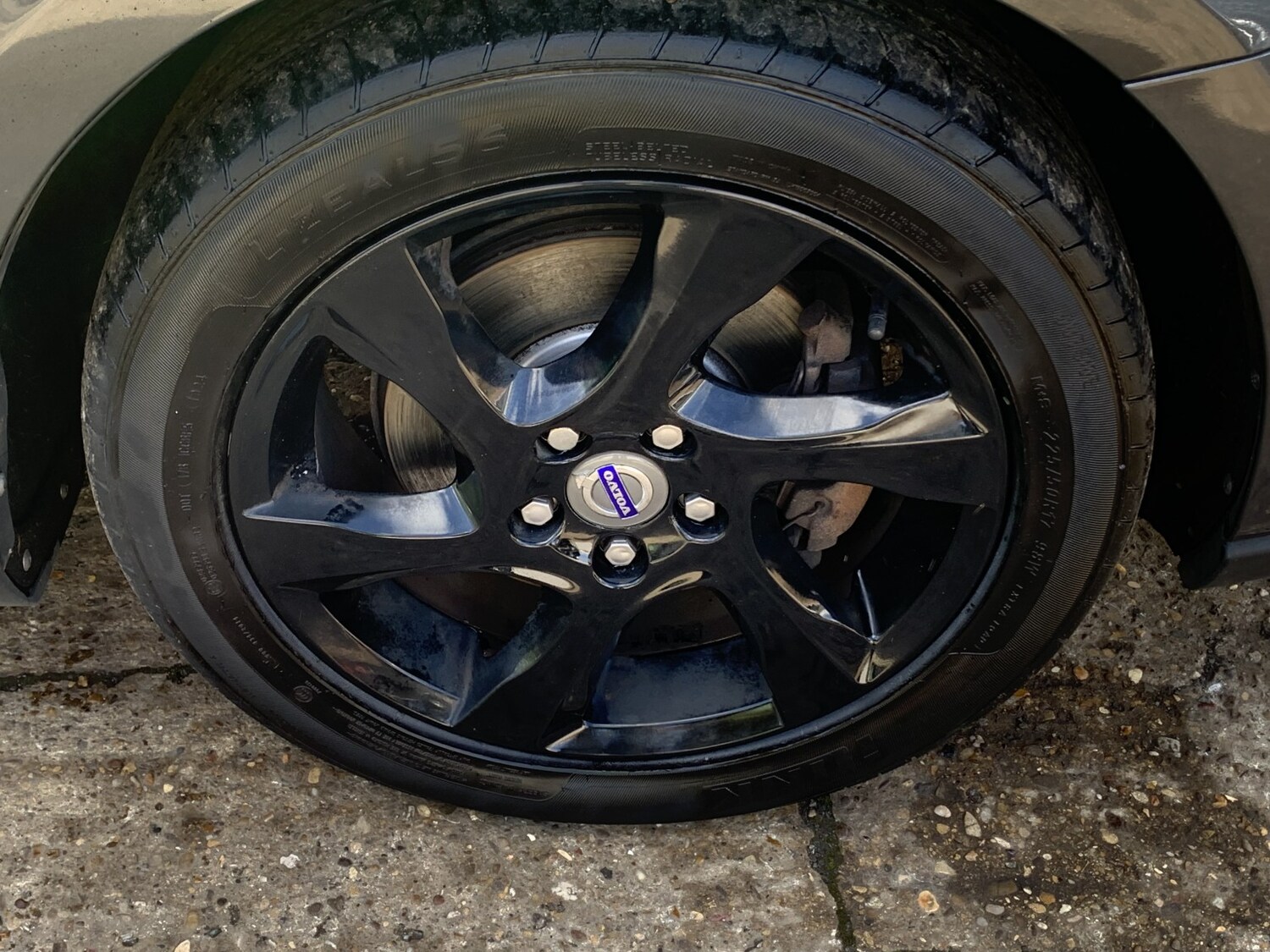 Used Volvo V40 2013 for sale - 77881050: Photo 43