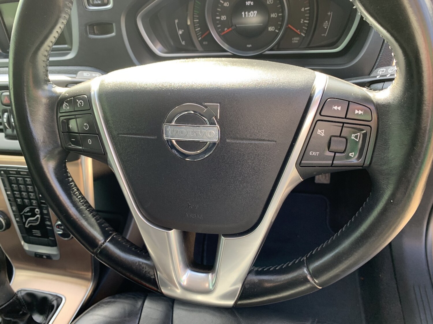 Used Volvo V40 2013 for sale - 77881050: Photo 51