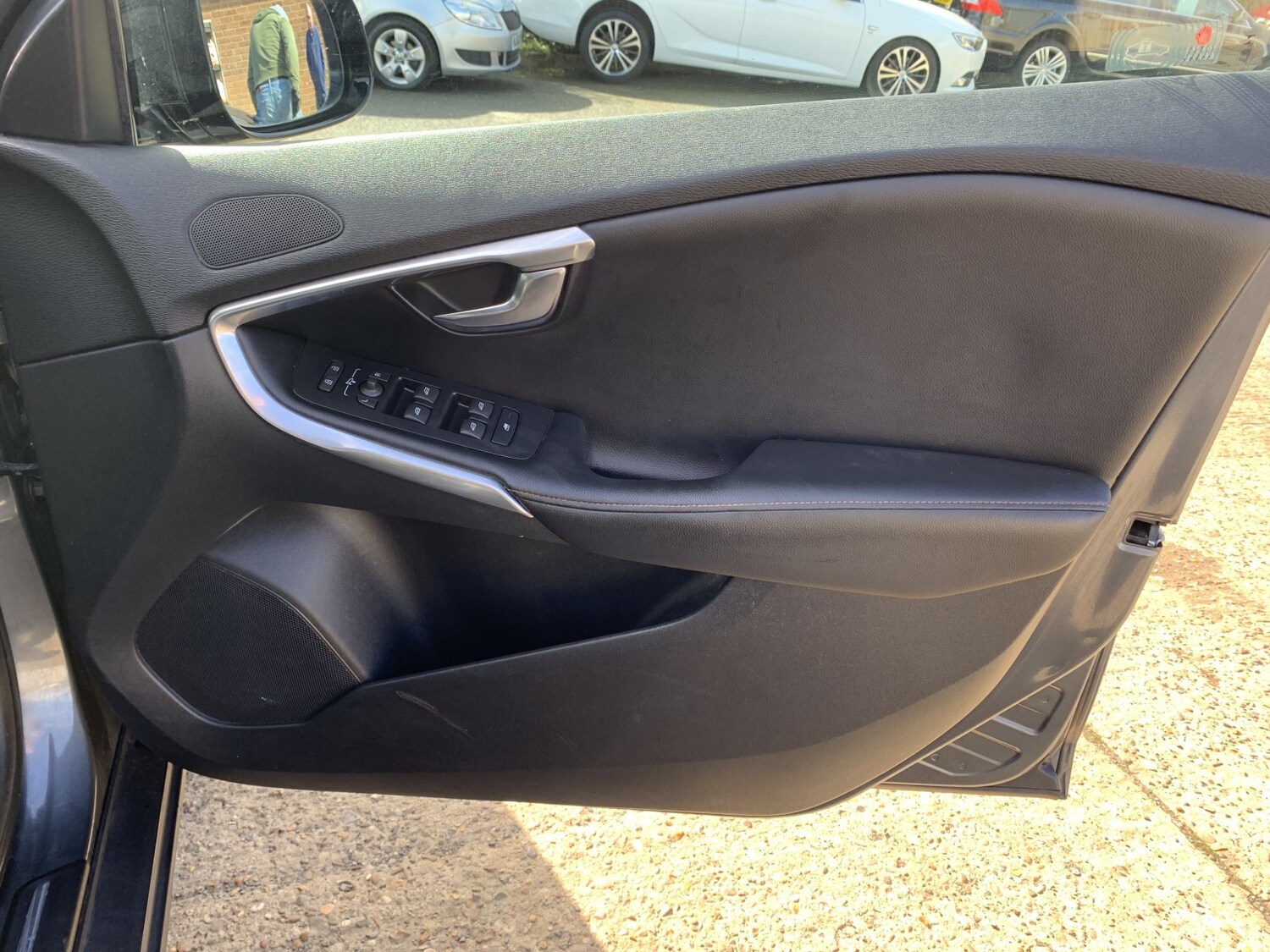 Used Volvo V40 2013 for sale - 77881050: Photo 54