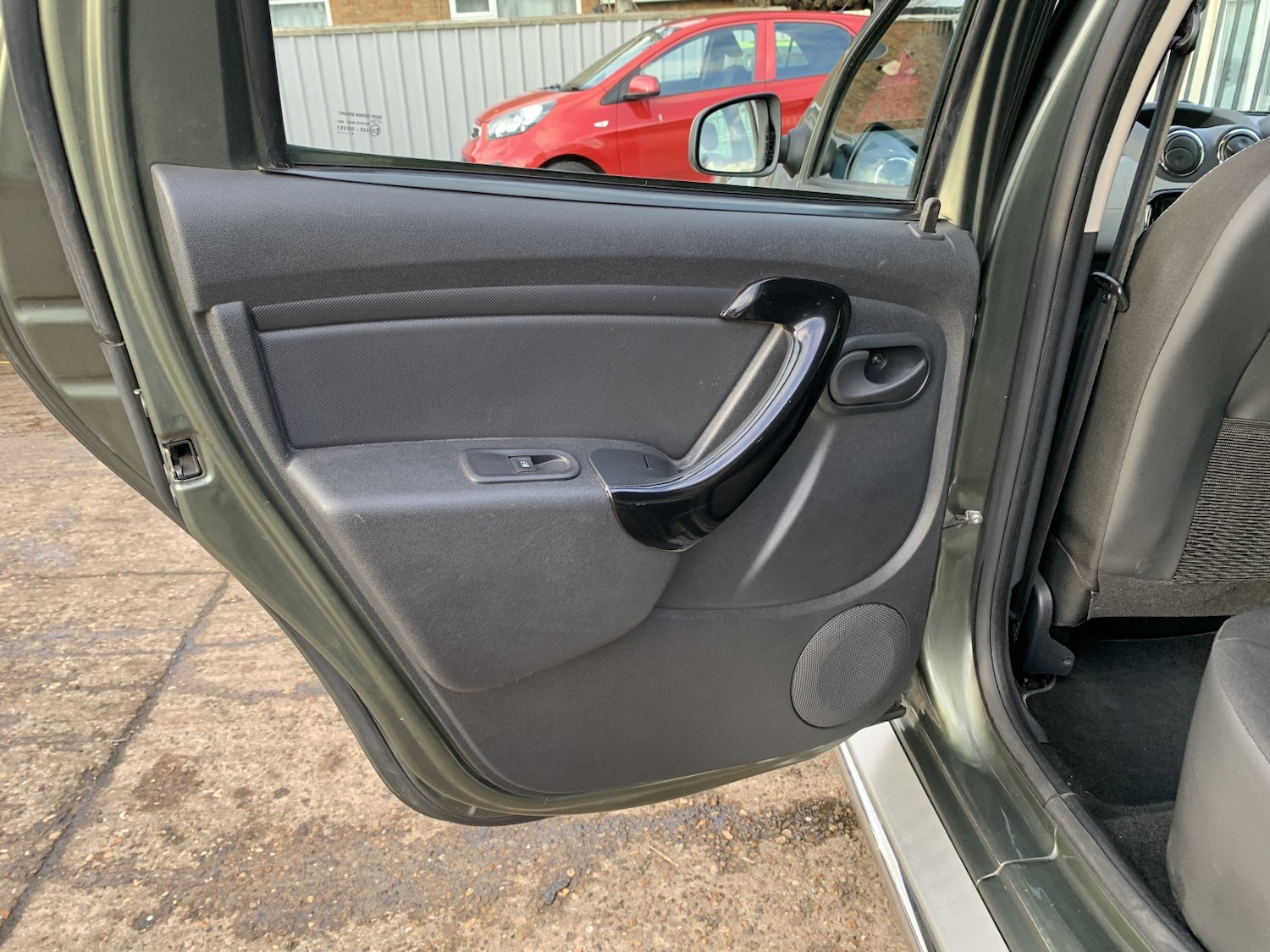 Used Dacia Duster 2014 for sale - 77709064: Photo 10