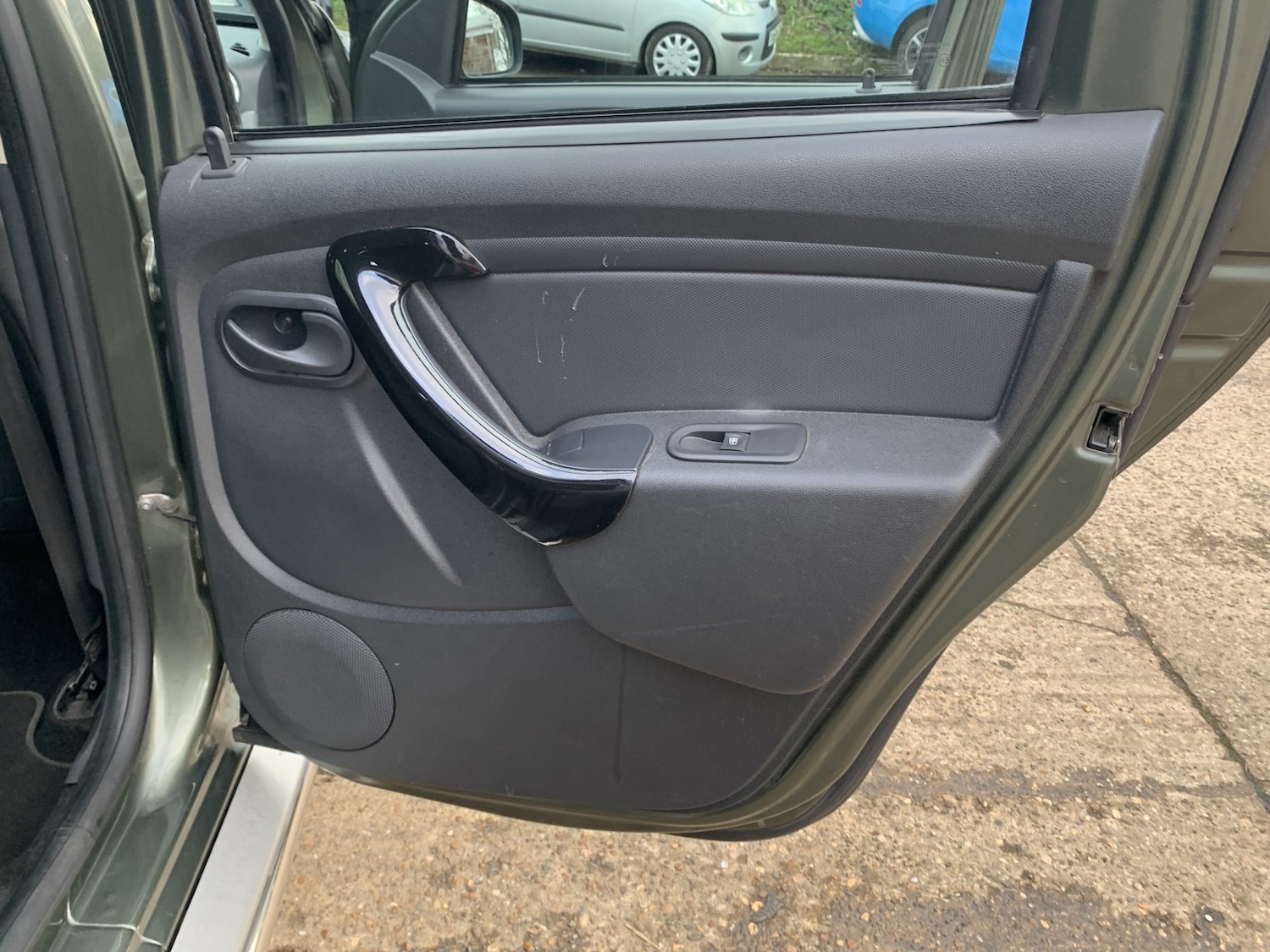 Used Dacia Duster 2014 for sale - 77709064: Photo 29